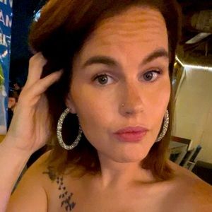 Meet your Posher, Seraphina